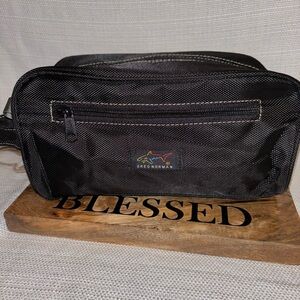 Greg Norman Collection Black Doppler Toiletry Travel Bag
